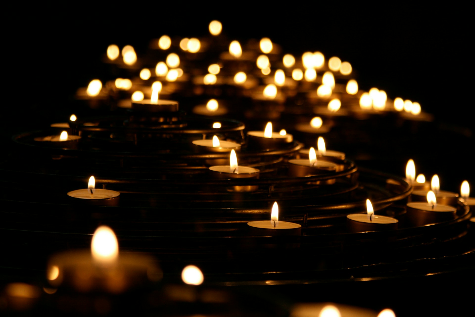 Atmospheric candlelight ambiance